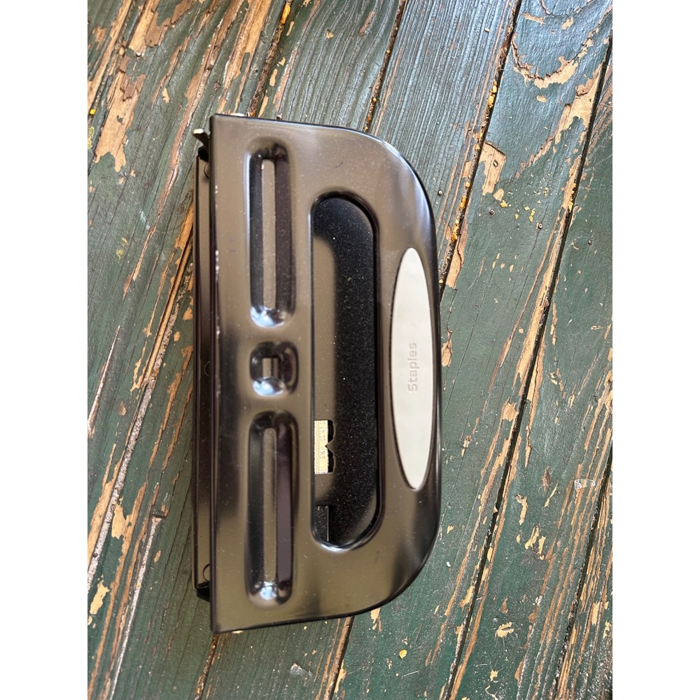 Staples 3 Hole Punch Black Metal Manual Paper Punch Office Supplies A3516